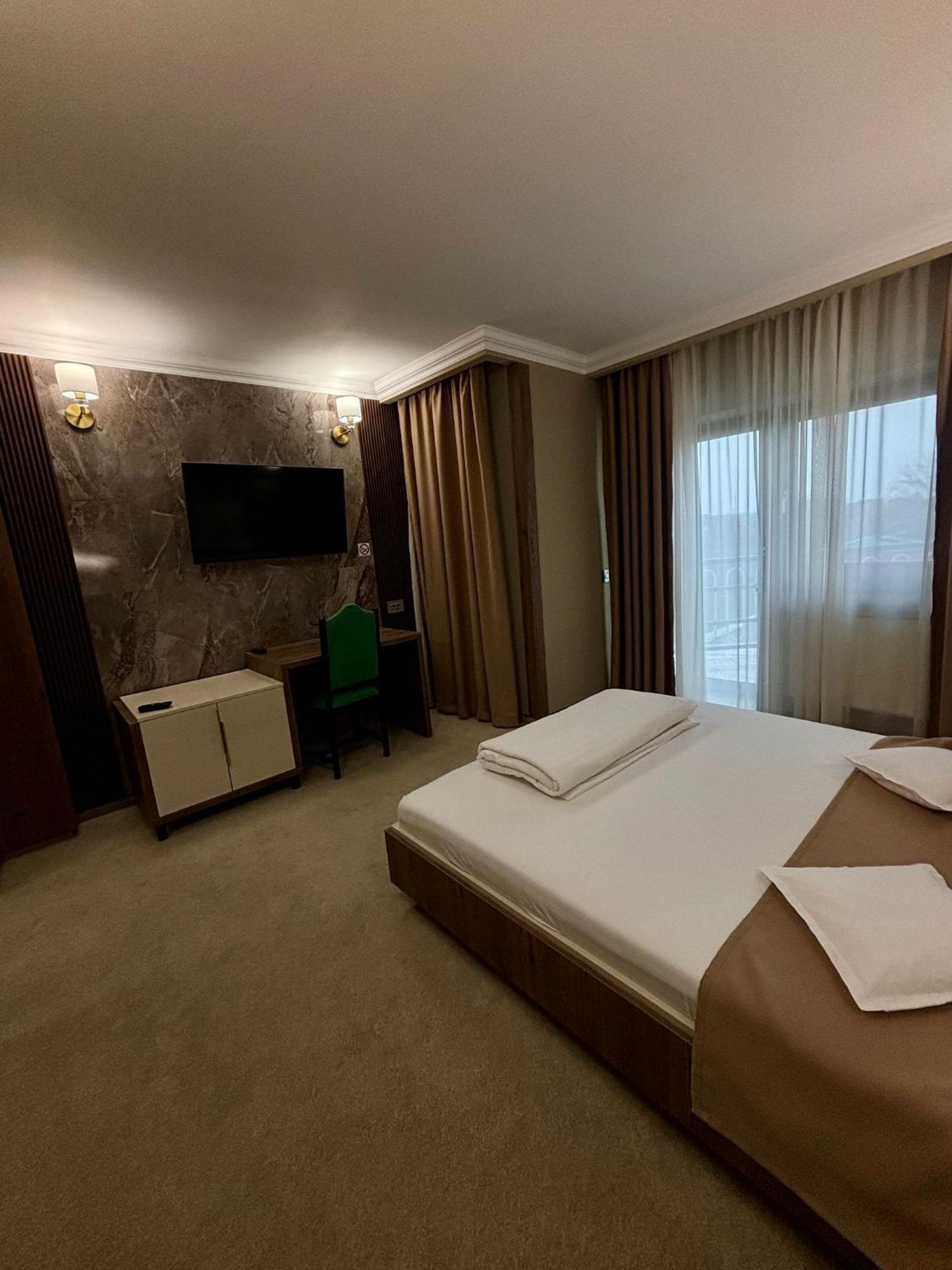 Hotel President Arad Dış mekan fotoğraf