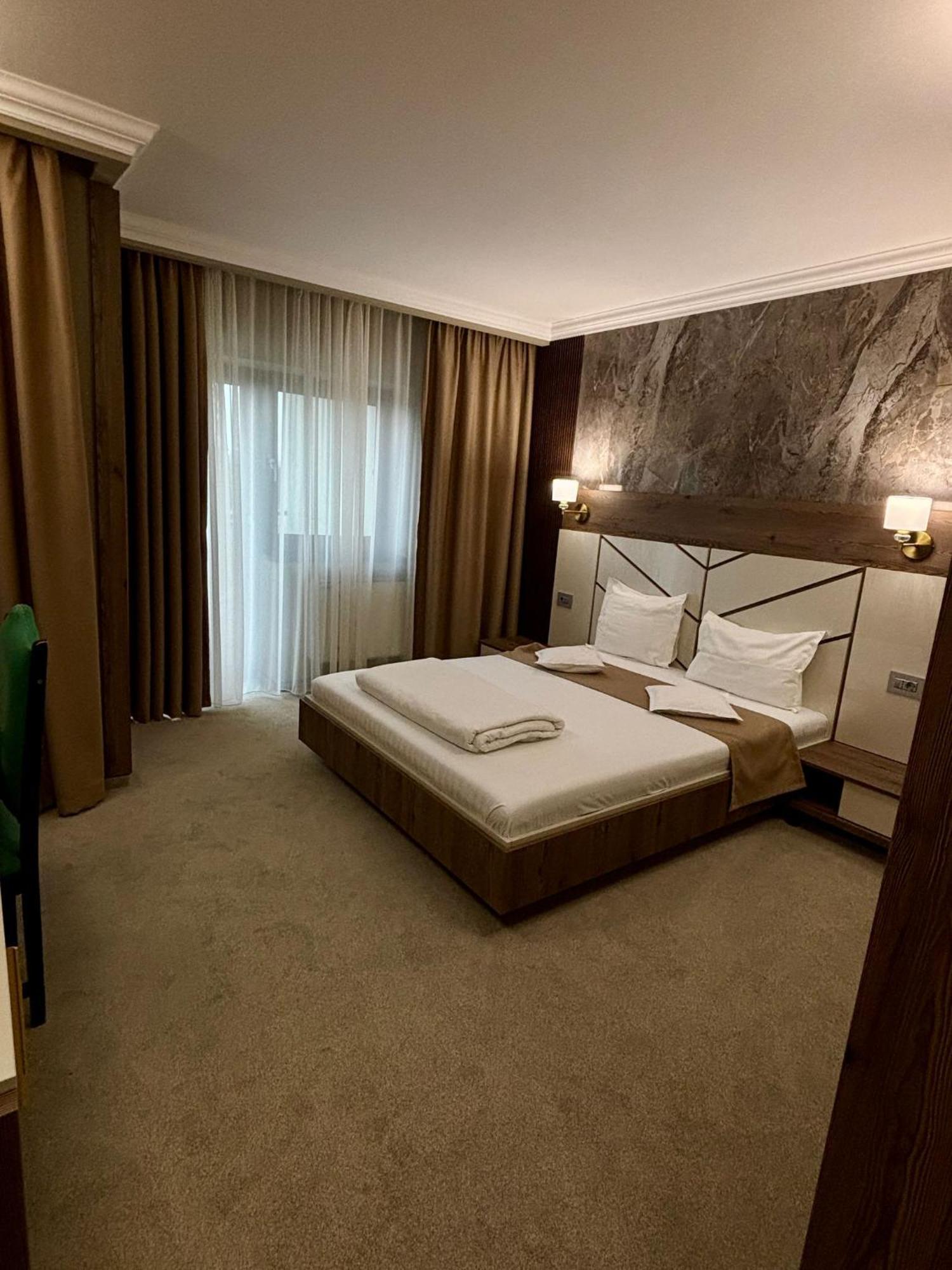 Hotel President Arad Dış mekan fotoğraf